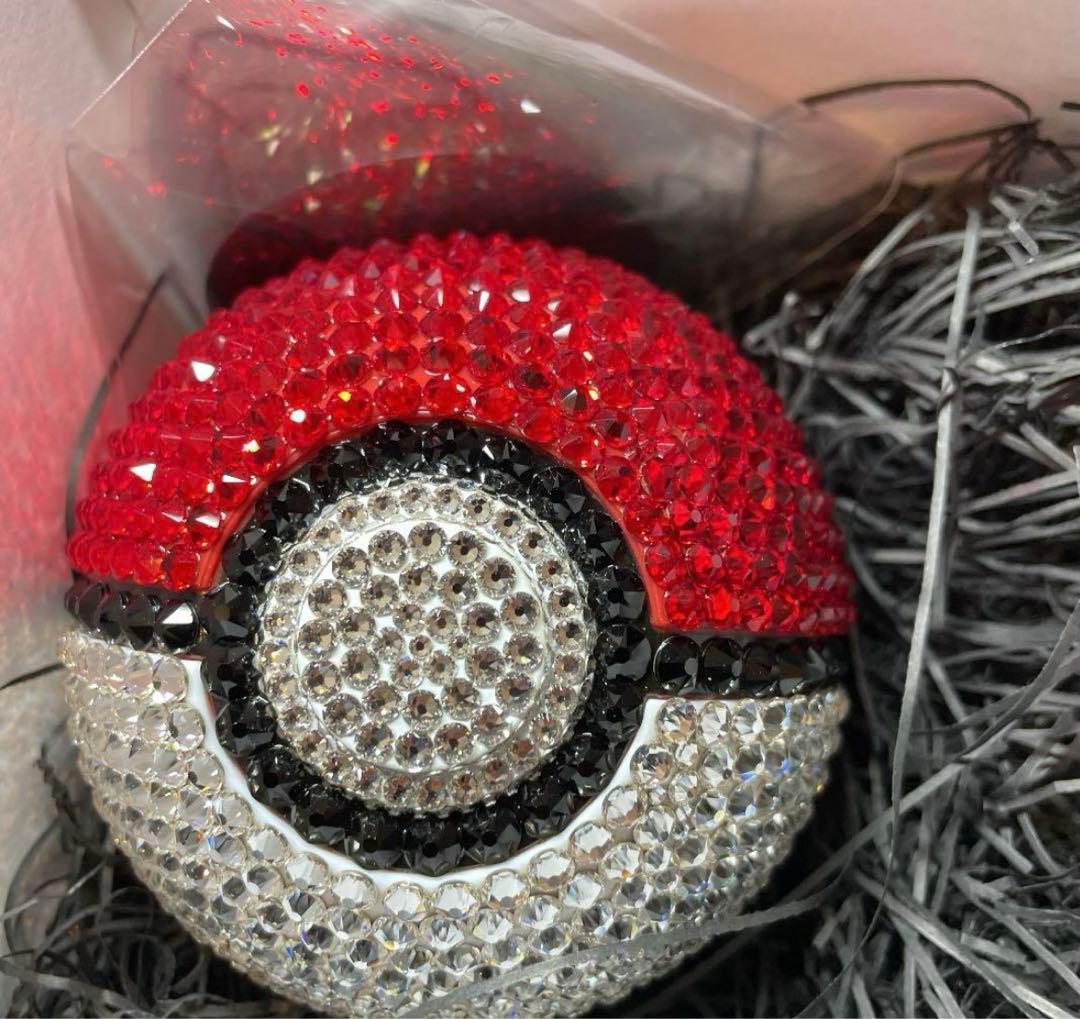 最後の出品！モンスターボール CRYSTAL STONE フィギュア