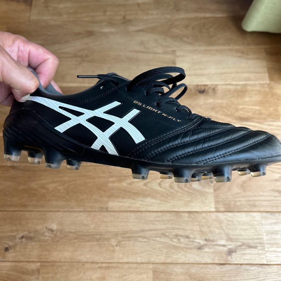 アシックスDS LIGHT Ｘfly5サッカースパイク