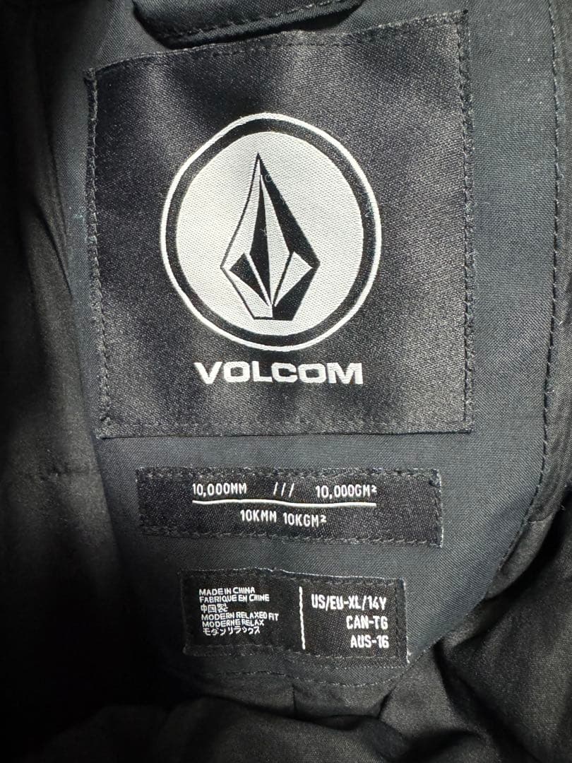 ☆Volcom ユースXL スノーウェア　ビブパン☆