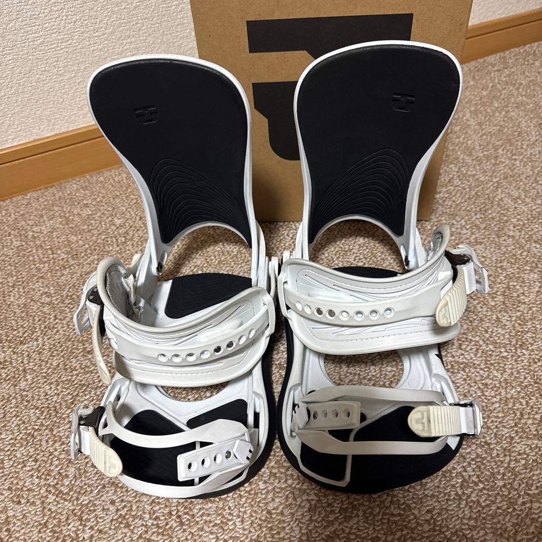 UNION ホワイト ビンディング　Sサイズ