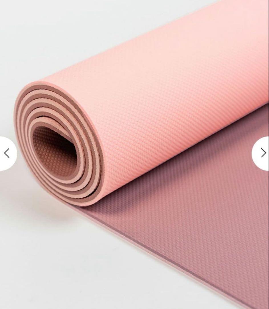 新品　lava ラバ⭐人気　ピンクヨガマット　オンライン限定