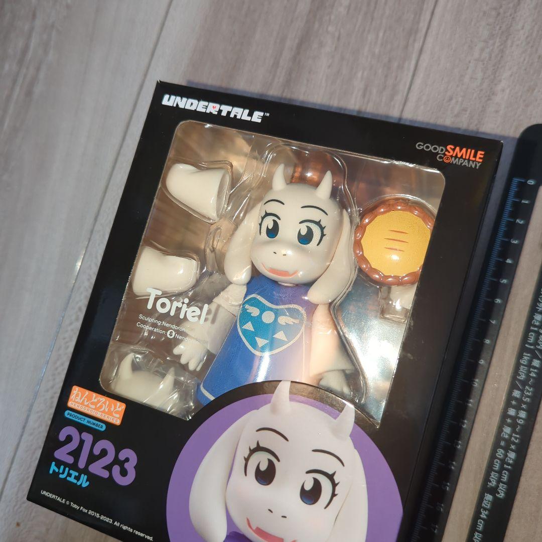 ■　undertale　トリエル　フィギュア　ねんどろいど　アンダーテイル