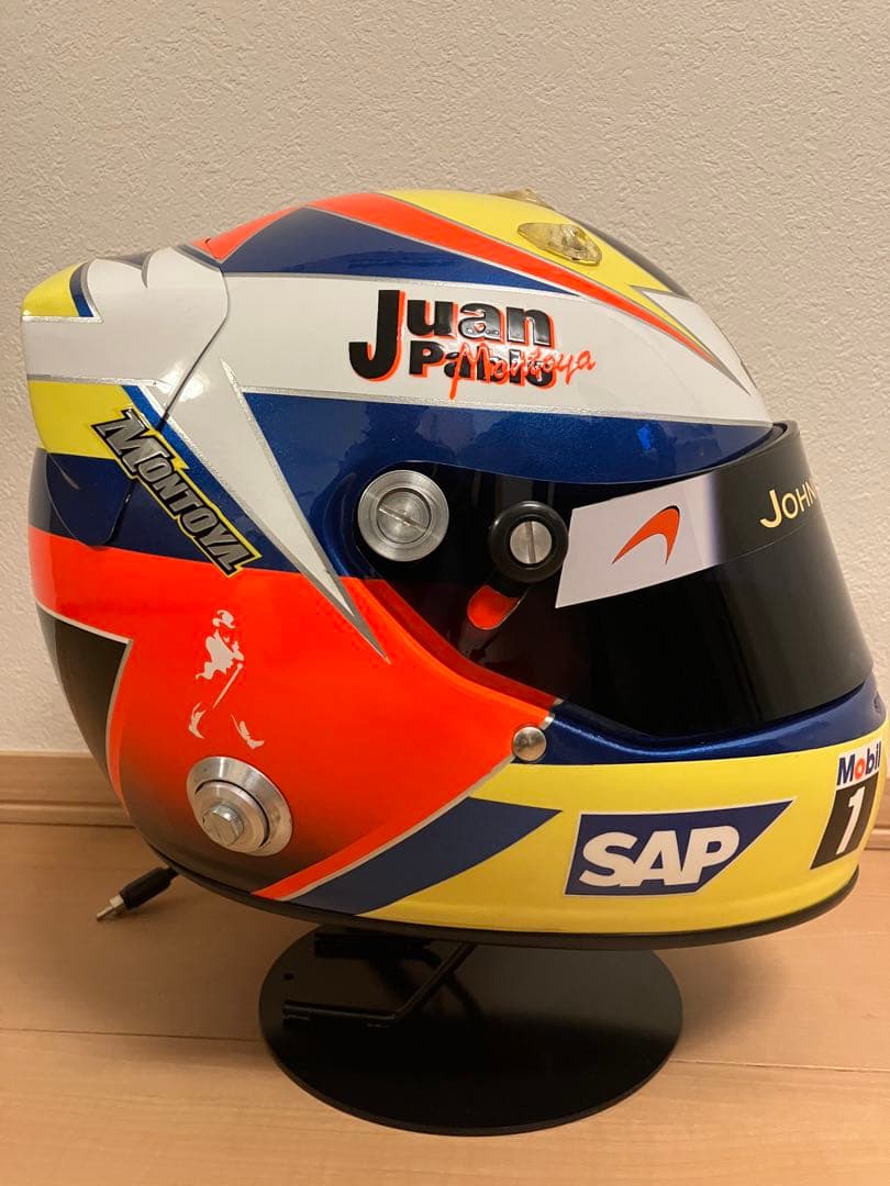 JPモントーヤ レプリカヘルメット、マクラーレンメルセデス2005