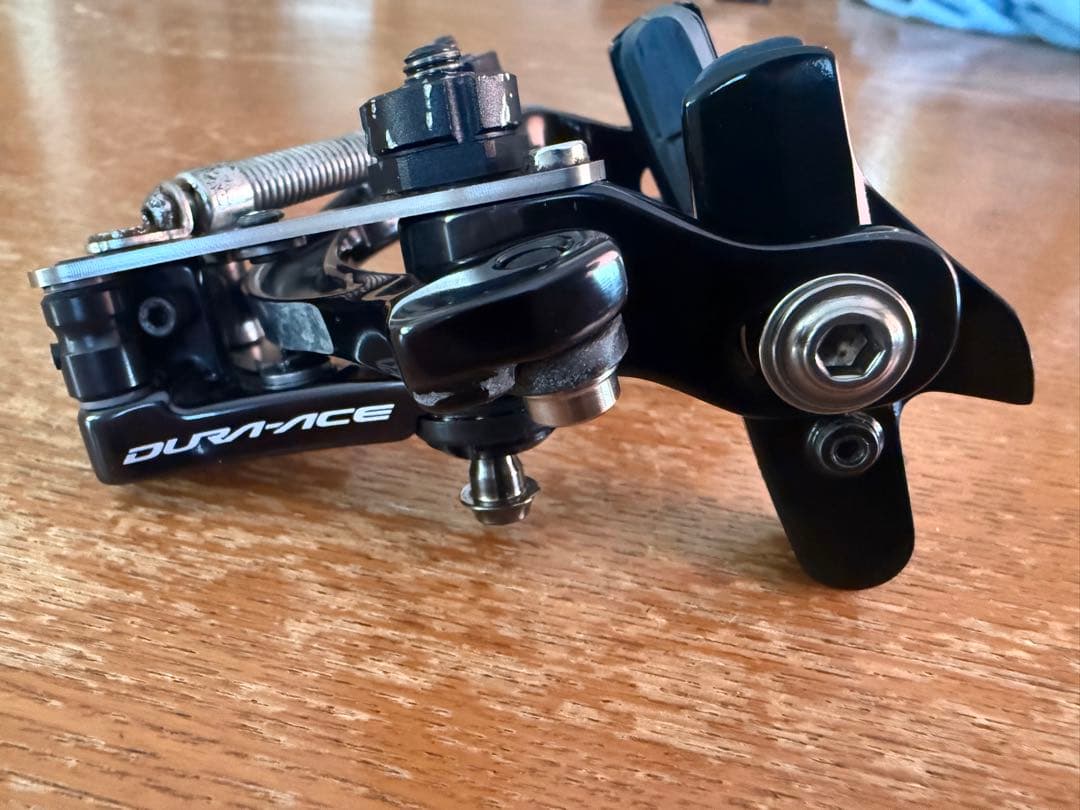 シマノ　DURA-ACE BR-9110R ダイレクトマウントブレーキ　リヤ