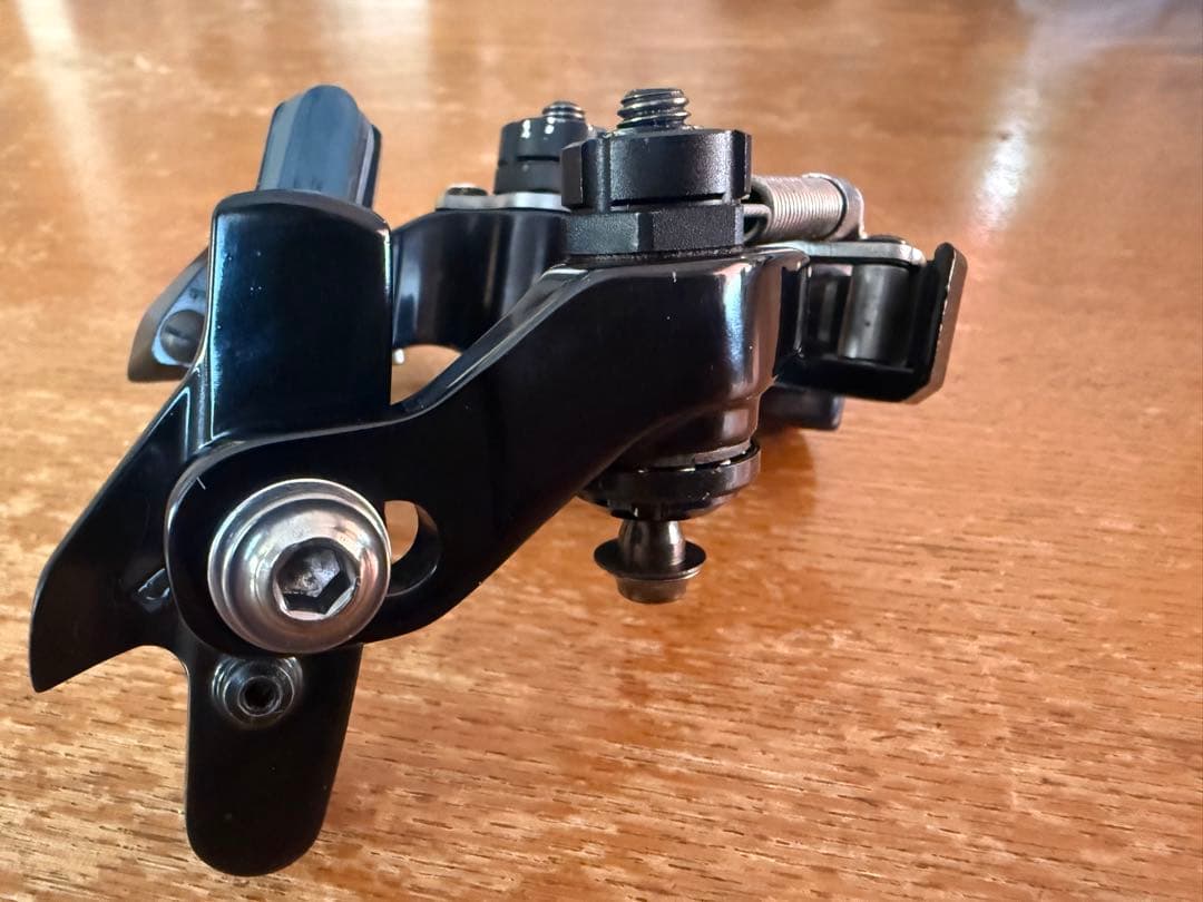 シマノ　DURA-ACE BR-9110R ダイレクトマウントブレーキ　リヤ