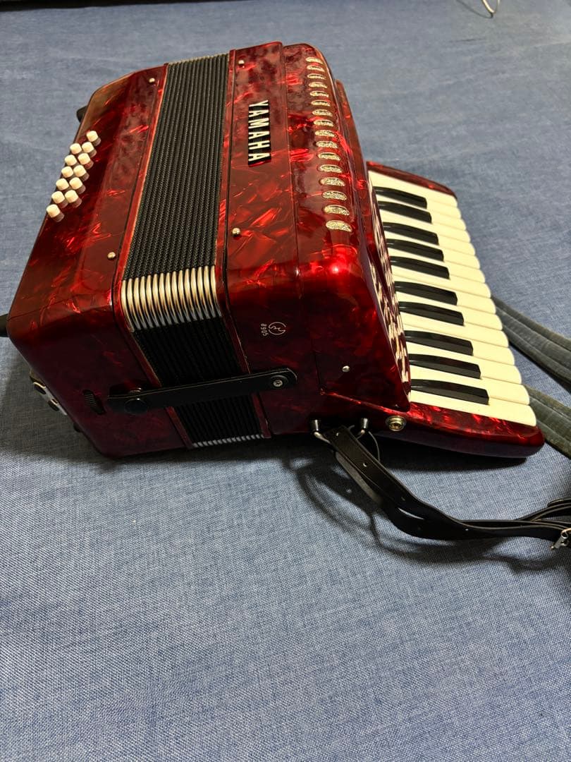 YAMAHA ヤマハ アコーディオン 8905 25鍵 12ベース