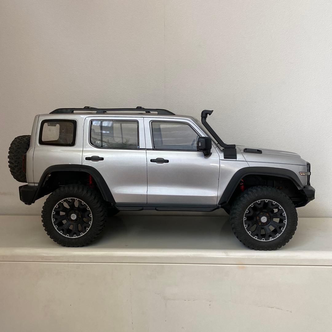 1/8スケール　RCクローラー　ラジコンカー　実車に近い作り　トレイル　希少