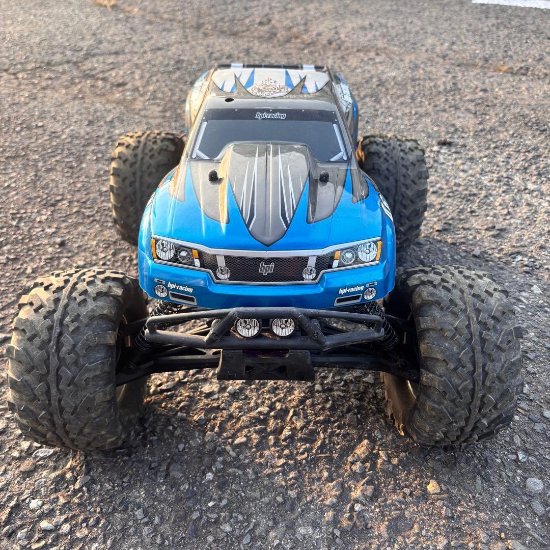 くまきち君　希少hpiサベージX4.6エンジンカー