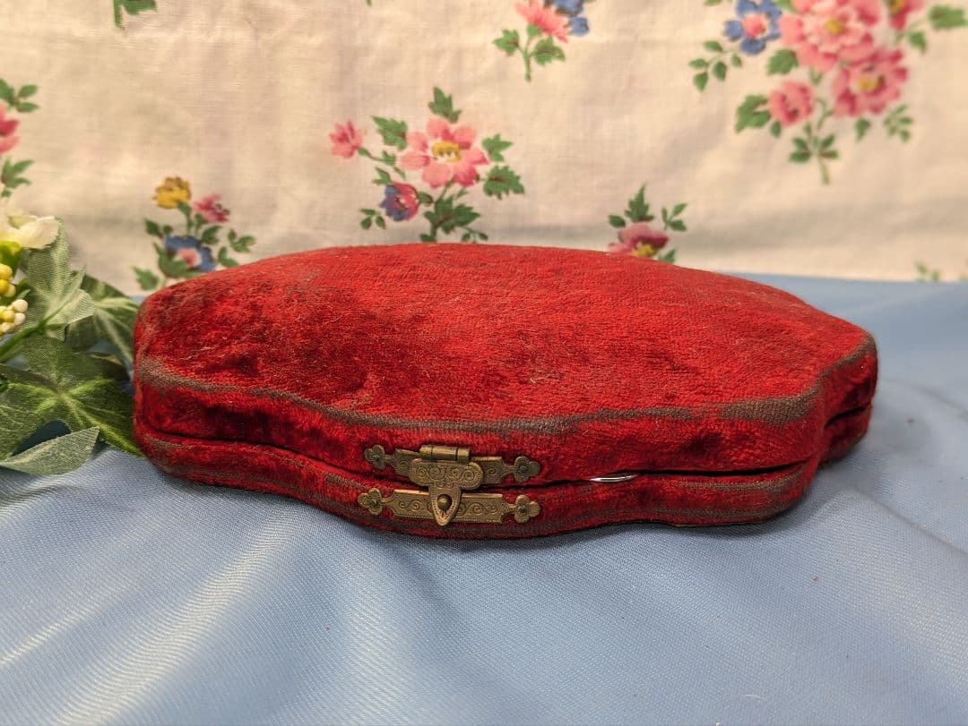 イギリス アンティーク ソーイングセット ケース付き