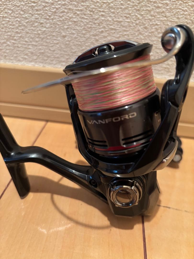 ［美品］シマノ(SHIMANO) 24ヴァンフォード　C3000SDH
