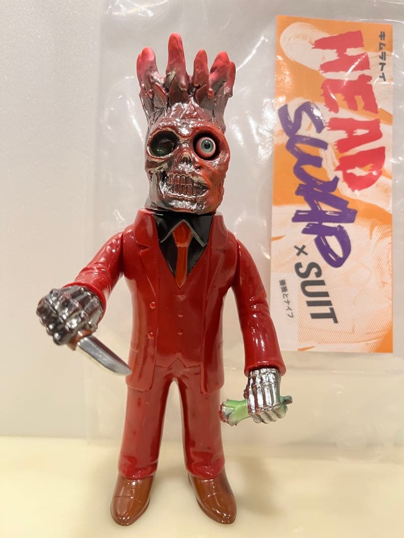 キムラトイ HEAD SWAP×SUIT 薔薇とナイフ ソフビ