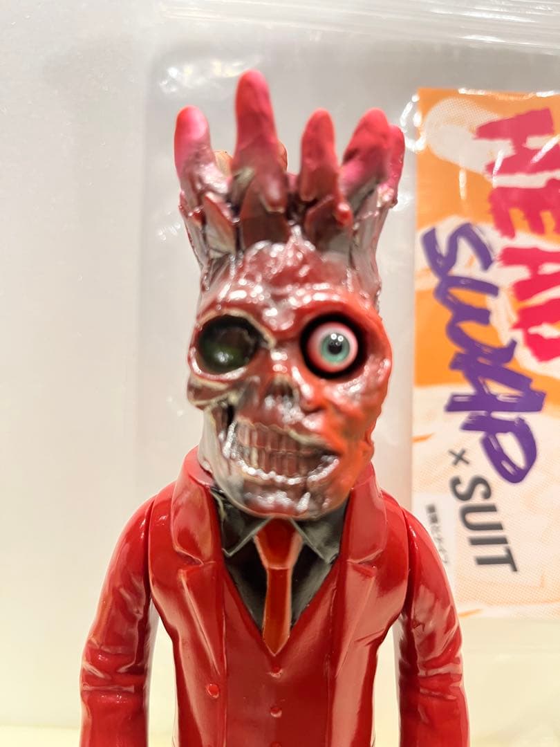 キムラトイ HEAD SWAP×SUIT 薔薇とナイフ ソフビ