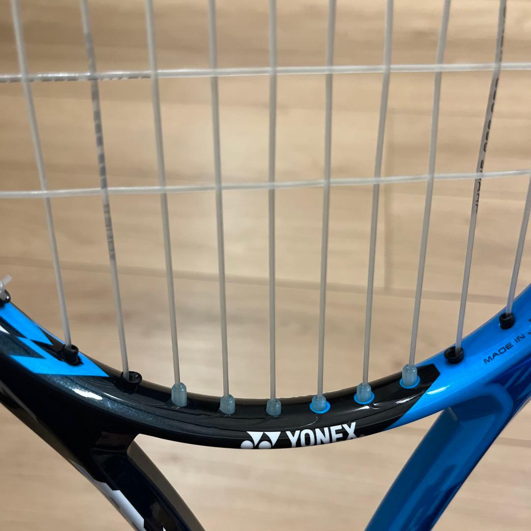 テニスラケット　ヨネックス