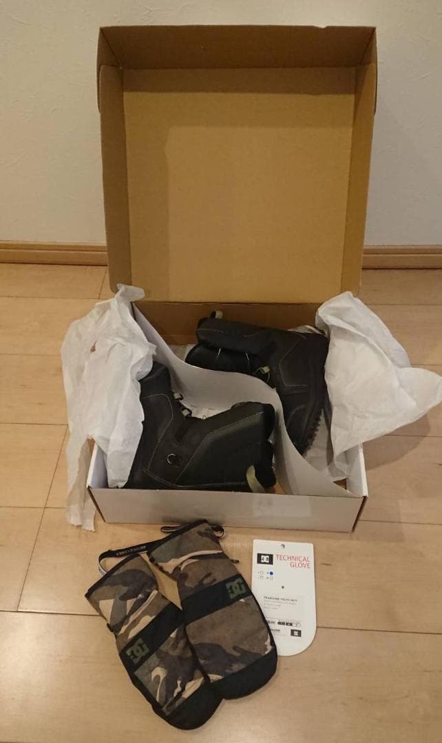 Kissmark キスマーク スノーボードブーツ＆DC グローブ　ジュニア用