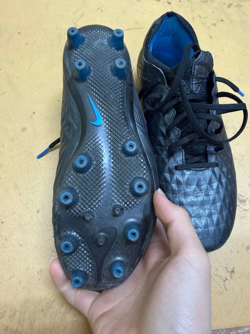 ナイキ　ティエンポレジェンド8 エリート　AG 25.5