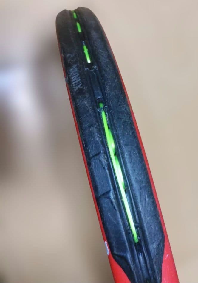 Vコア98 テニスラケット