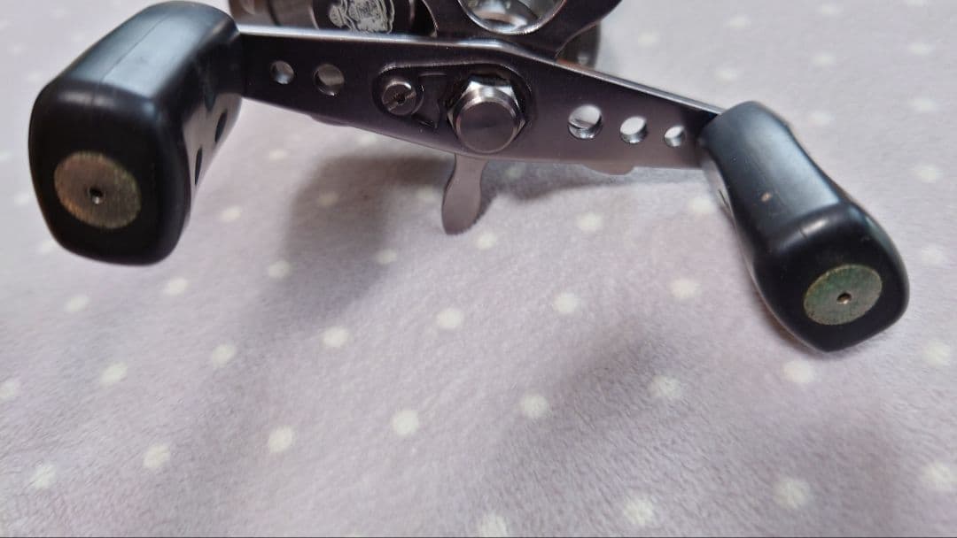 アブガルシアElite　10Bearings（右ハンドル）