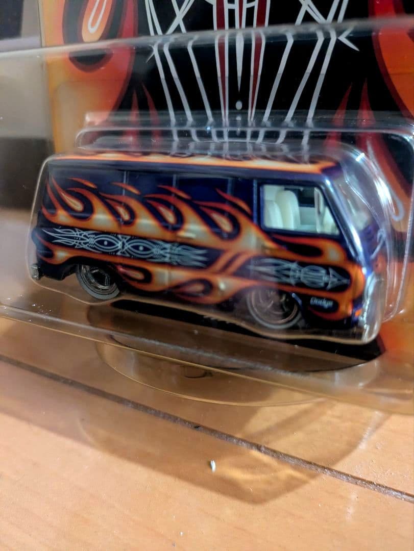 HW '11 横浜CV ダッジ A100 青 限定500台 ホットウィール　レア