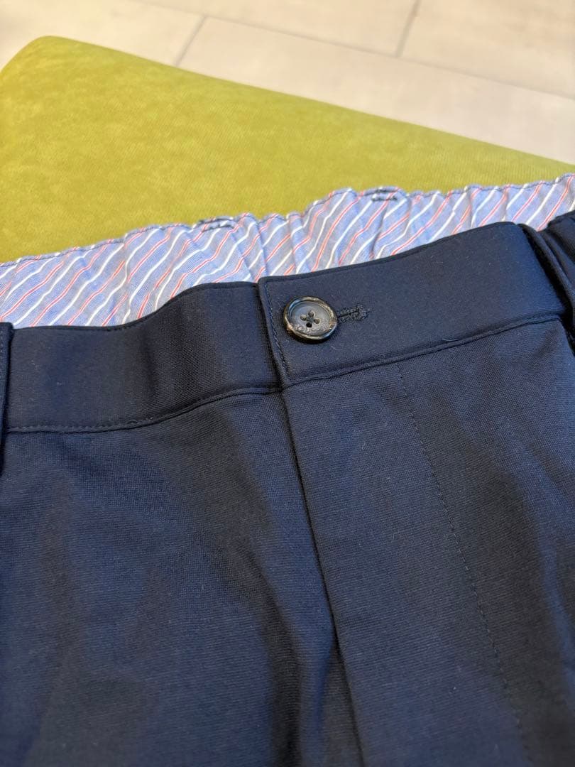 Sプラス サイドストライプ カジュアルパンツ