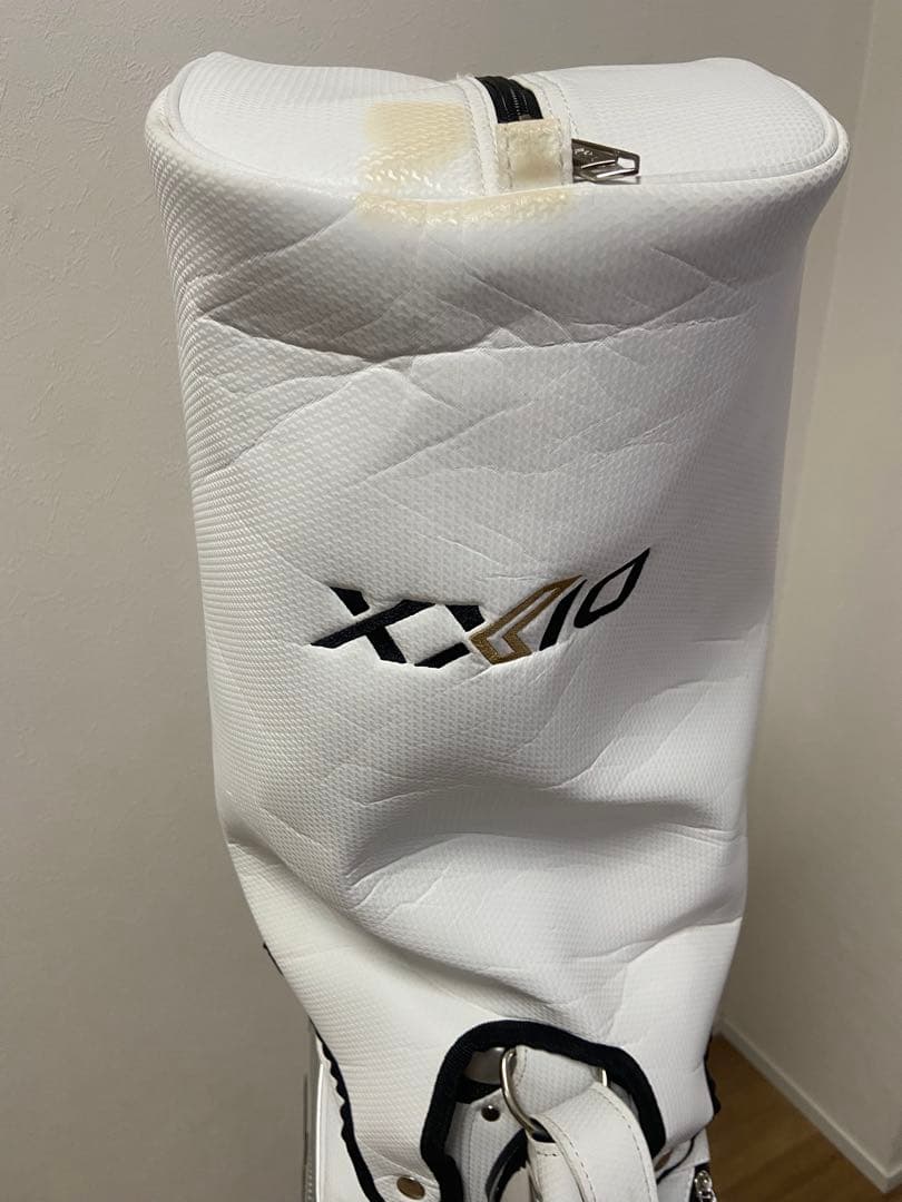 XXIO キャディバッグ ホワイト　ゴルフ　ゴルフバック　ゴルフバッグ