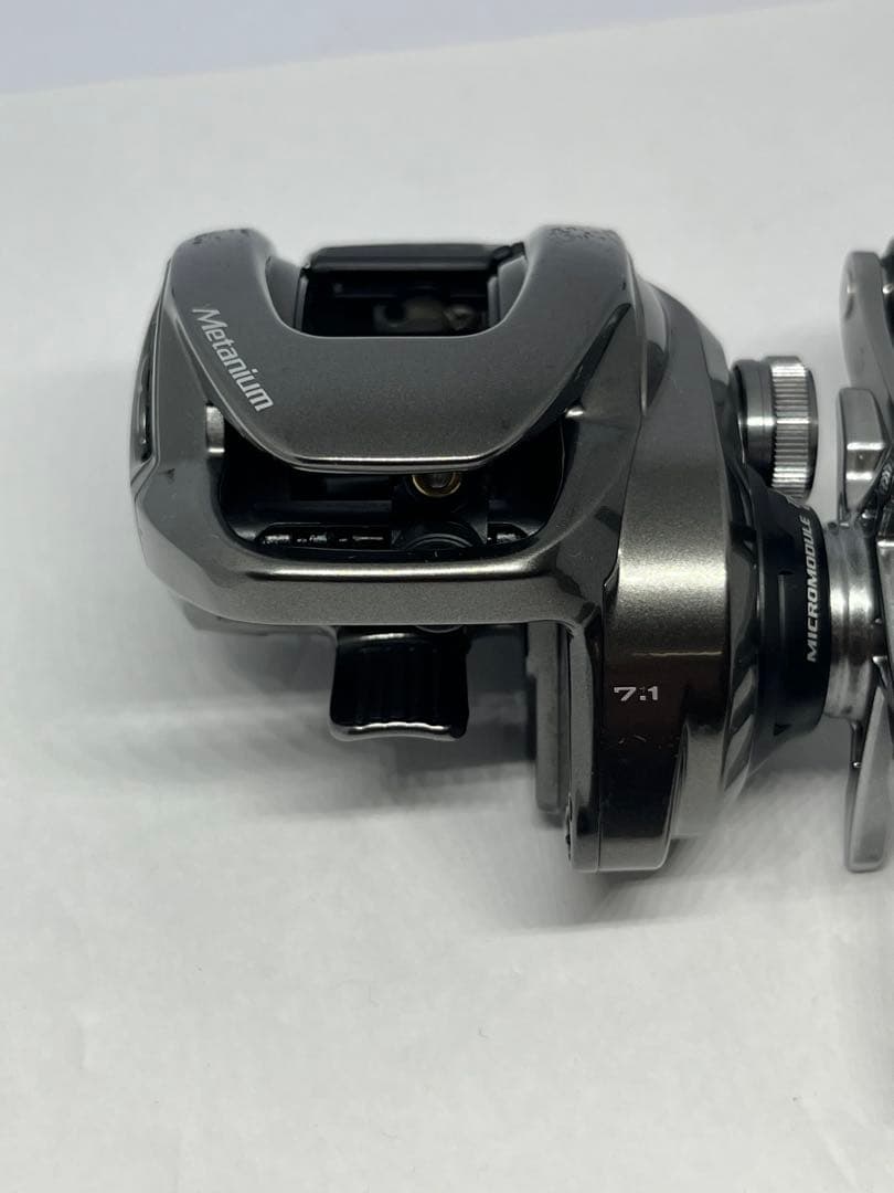 シマノSHIMAMOベイトリール20 メタニウム HG LEFT