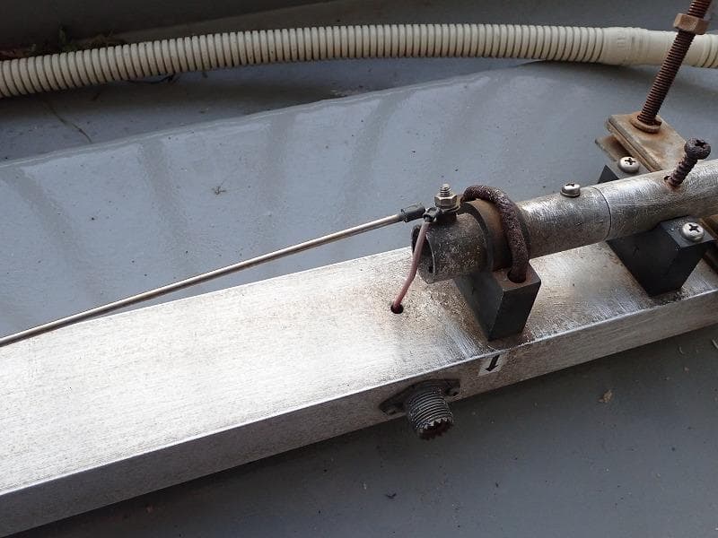 アルミ製ベランダHFアンテナ（アパマンハム用）ジャンクで出品稀少品です