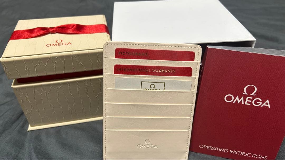 OMEGA ギフトボックス 時計用
