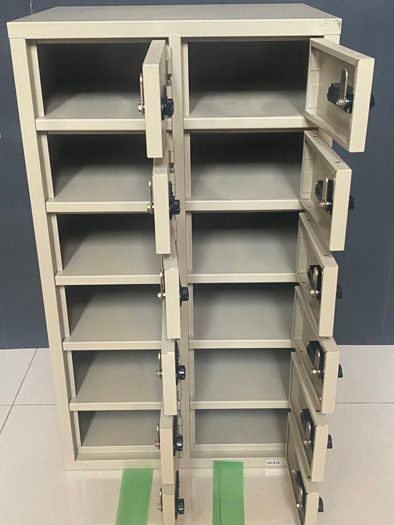 貴重品保管庫 充電可能 2列6段 ダイヤルロック LK-312