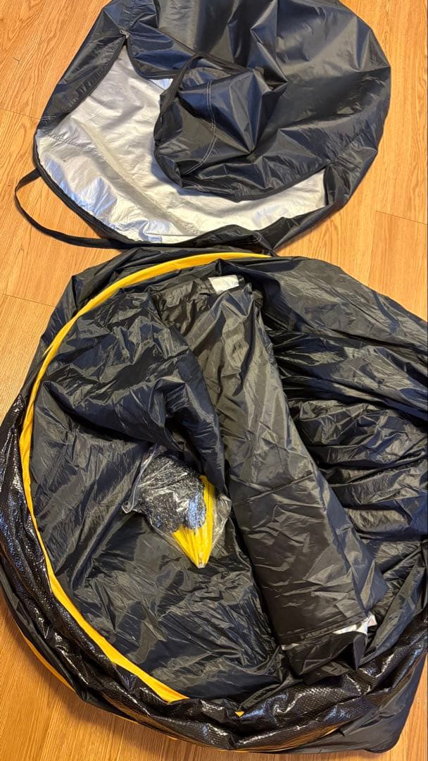 車連結ポップアップテント　車中泊　ブラック2×2m