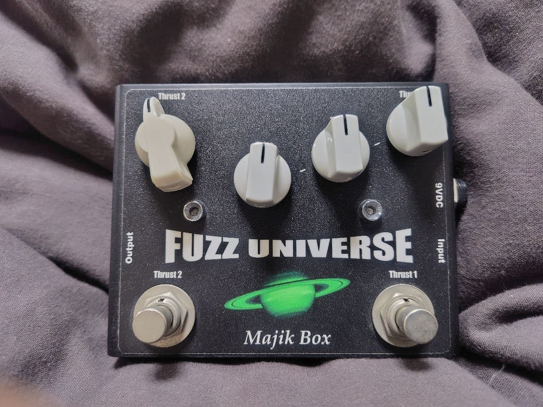 Majik Box エフェクター　FUZZ UNIVERSE FU-2