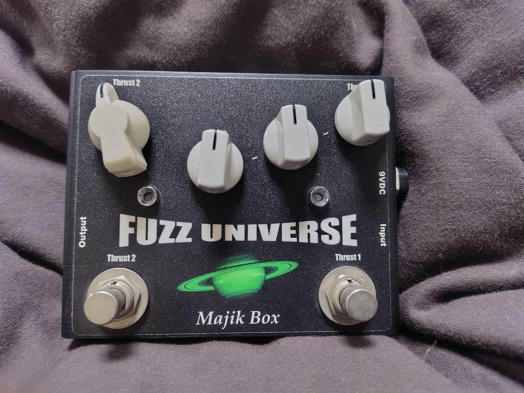 Majik Box エフェクター　FUZZ UNIVERSE FU-2