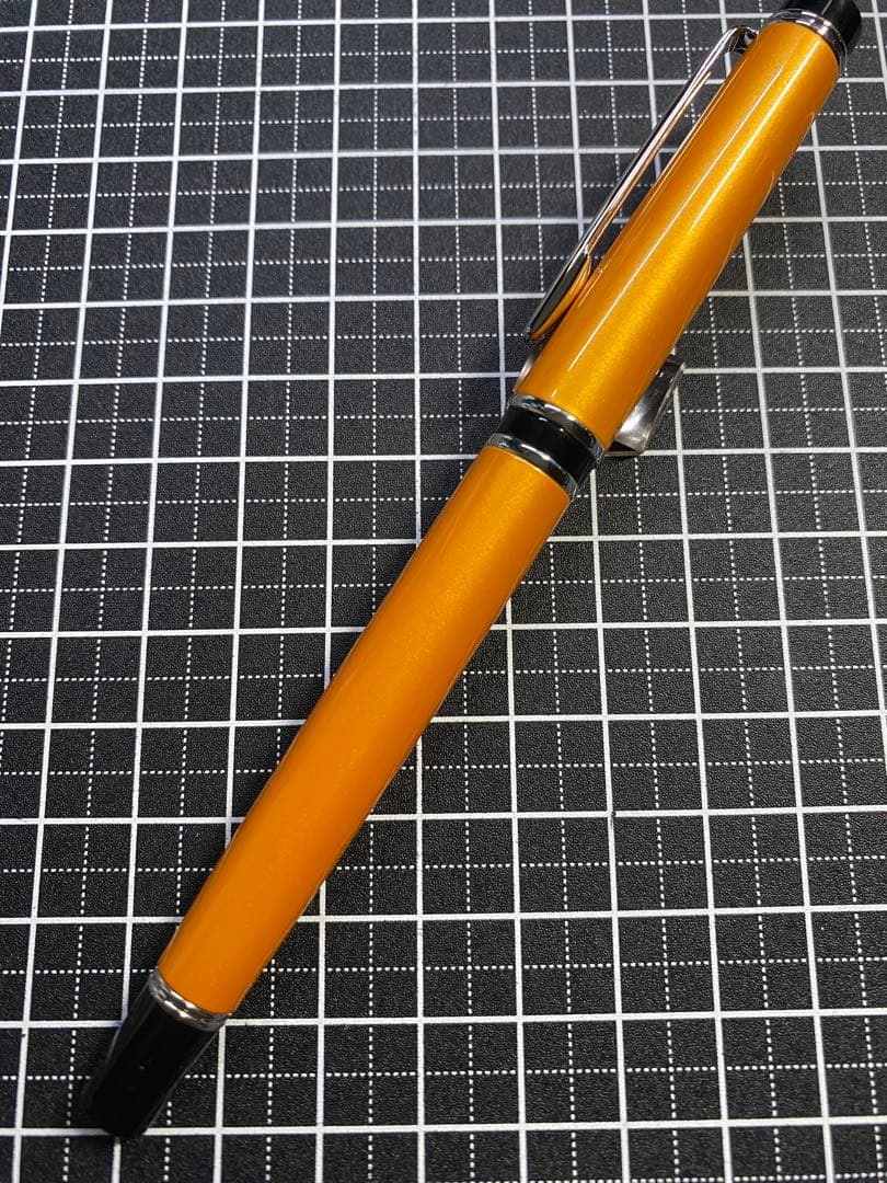 PILOT GRANCE NC YAMABUKI 万年筆　字幅F