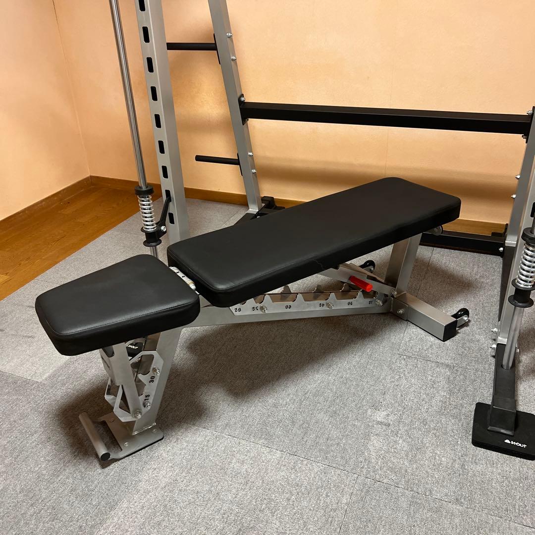 IROTEC トレーニングベンチ