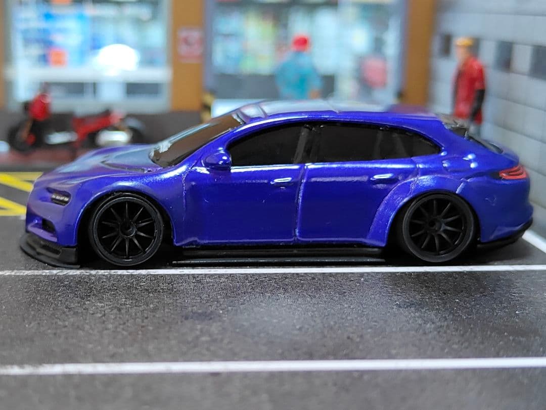 ホットウィールカスタム ポルシェ×シロン 顔面スワップ 深リム☆1トミカ改造