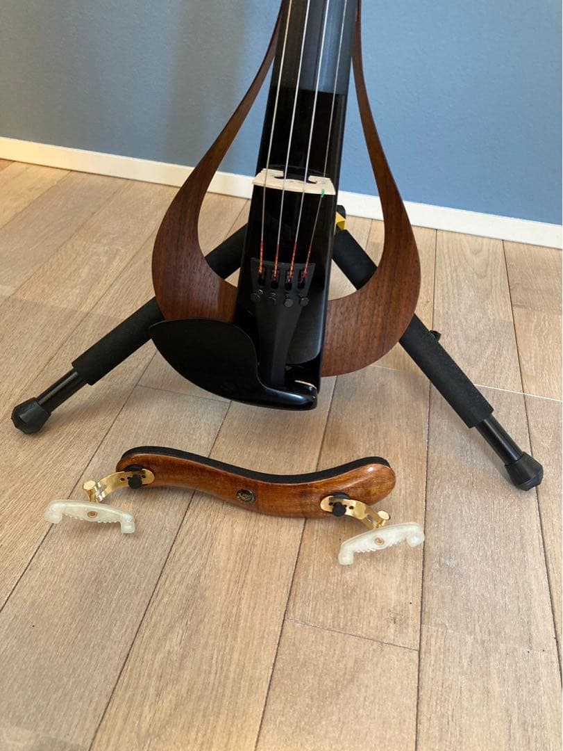 エレクトリック　サイレントバイオリン　ヤマハ　YEV104BL4