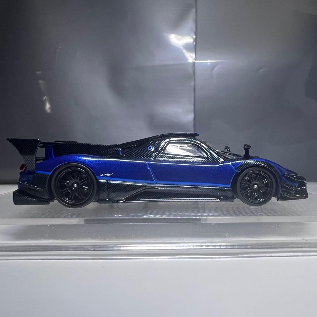 CM モデル パガーニ ゾンダ レボリューション