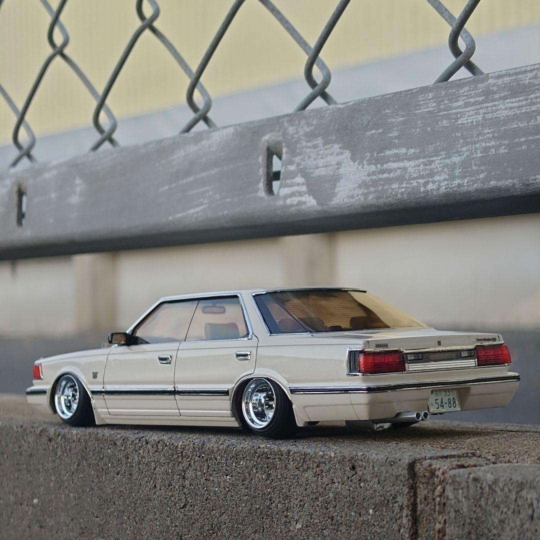 プラモデル　Y30セドリック