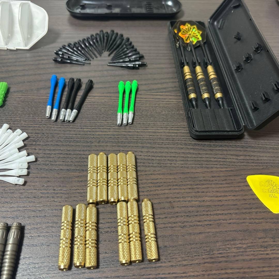 ダーツ　引退品