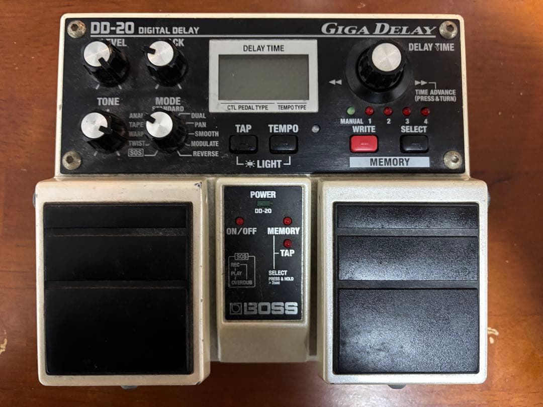 BOSS DD-20 Giga Delay デジタルディレイ