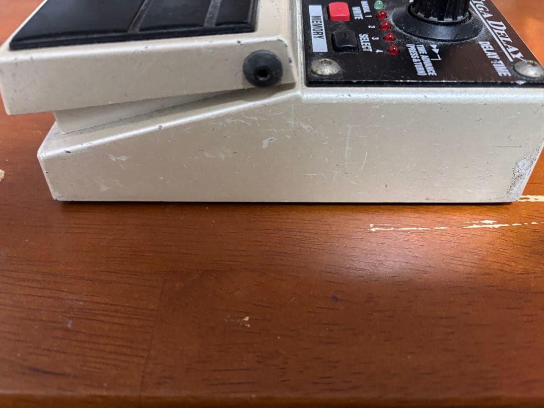 BOSS DD-20 Giga Delay デジタルディレイ