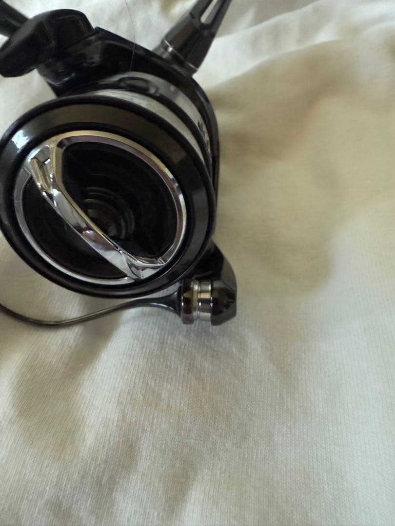 23 Vanquish C2000S スピニングリール 箱付き