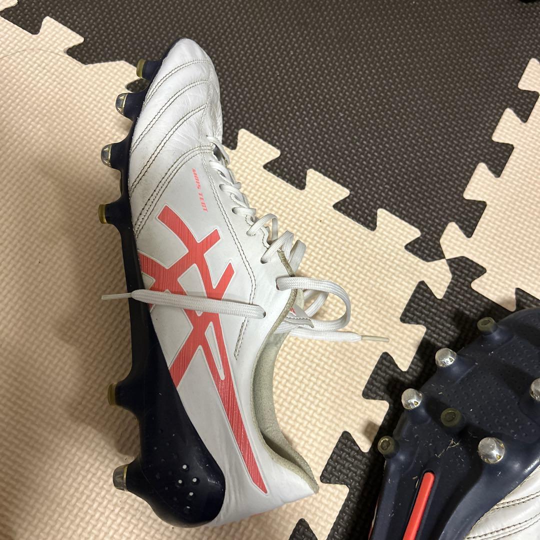 asics DS LIGHT ホワイト/レッド スパイク