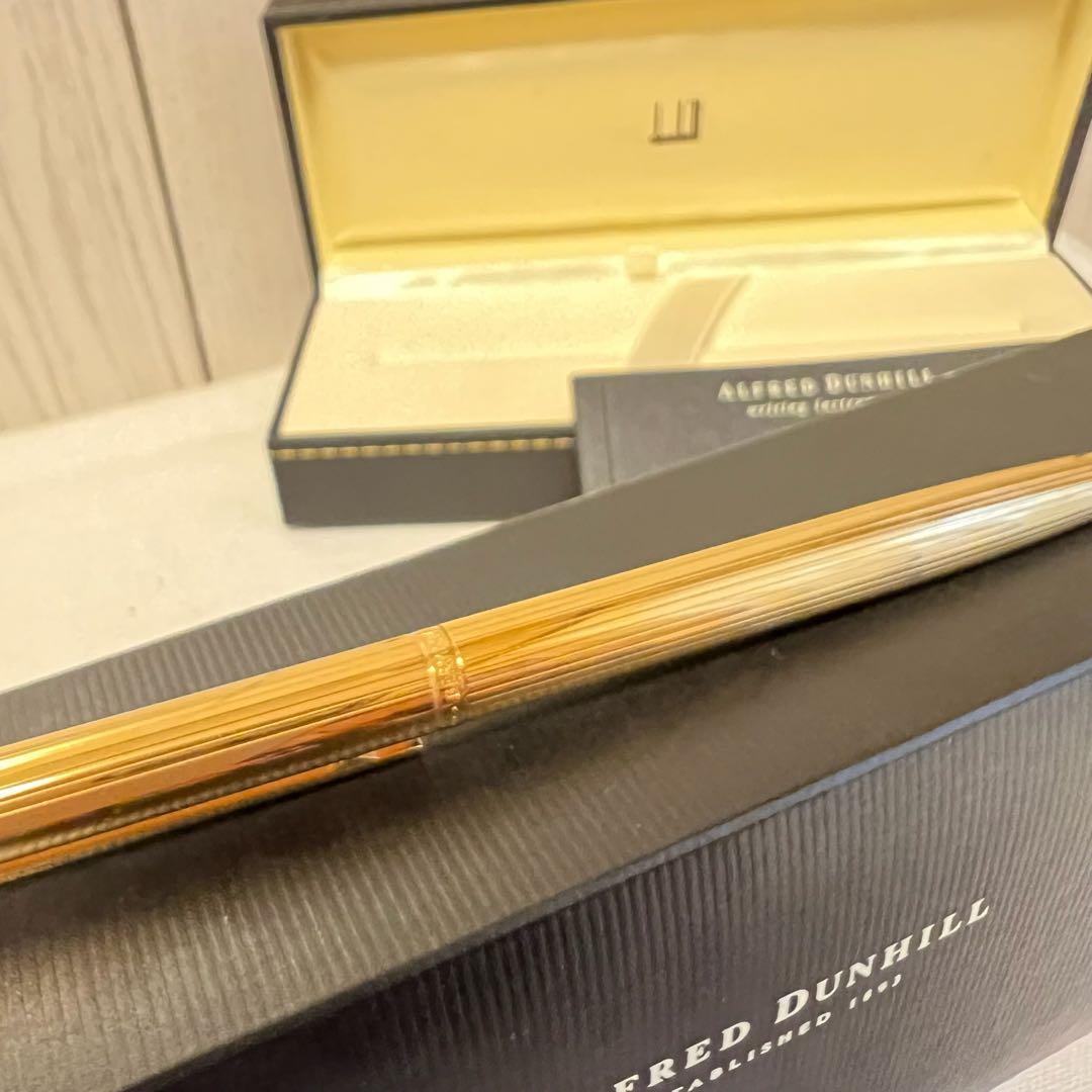 ALFRED DUNHILL ゴールドボールペン　専用ケース付き　カード付き