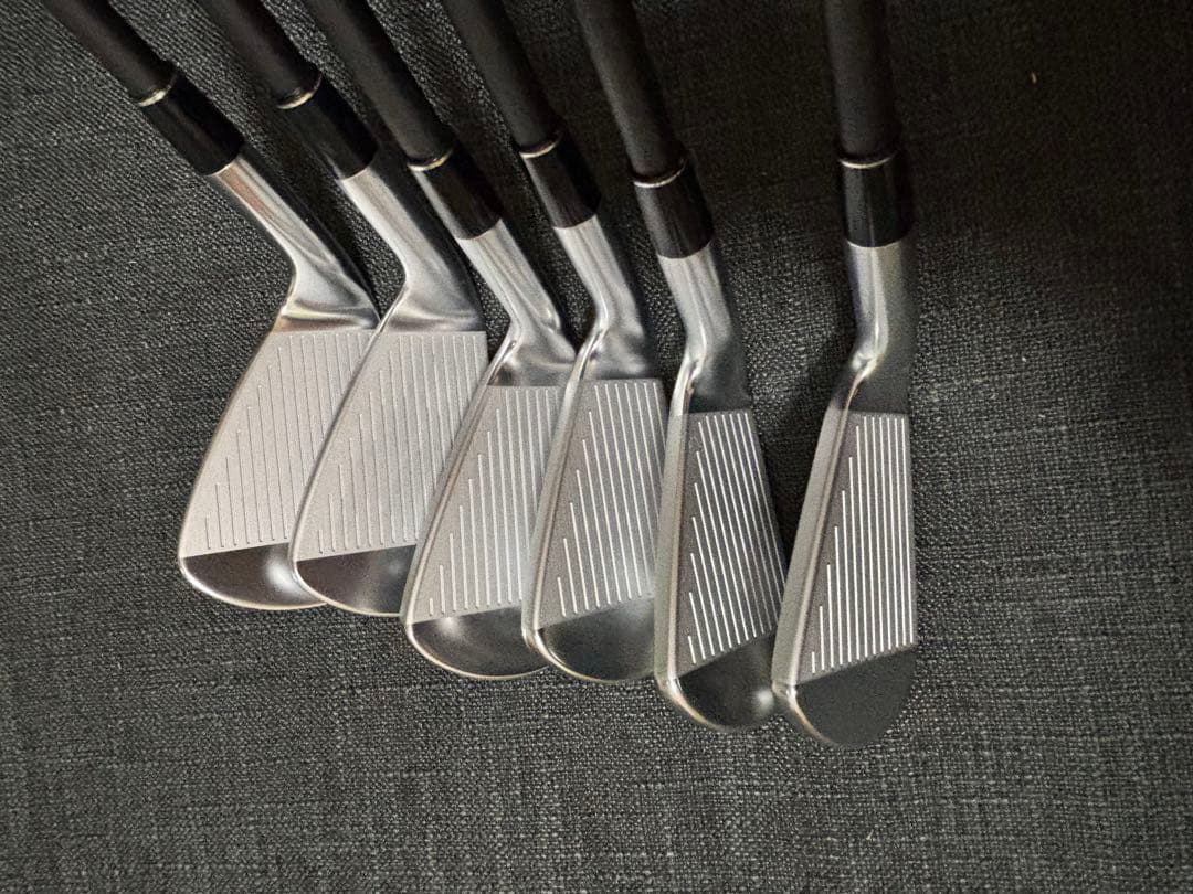 スーさん★スリクソンカスタムZXi5TRAVIL IRON 105/S/