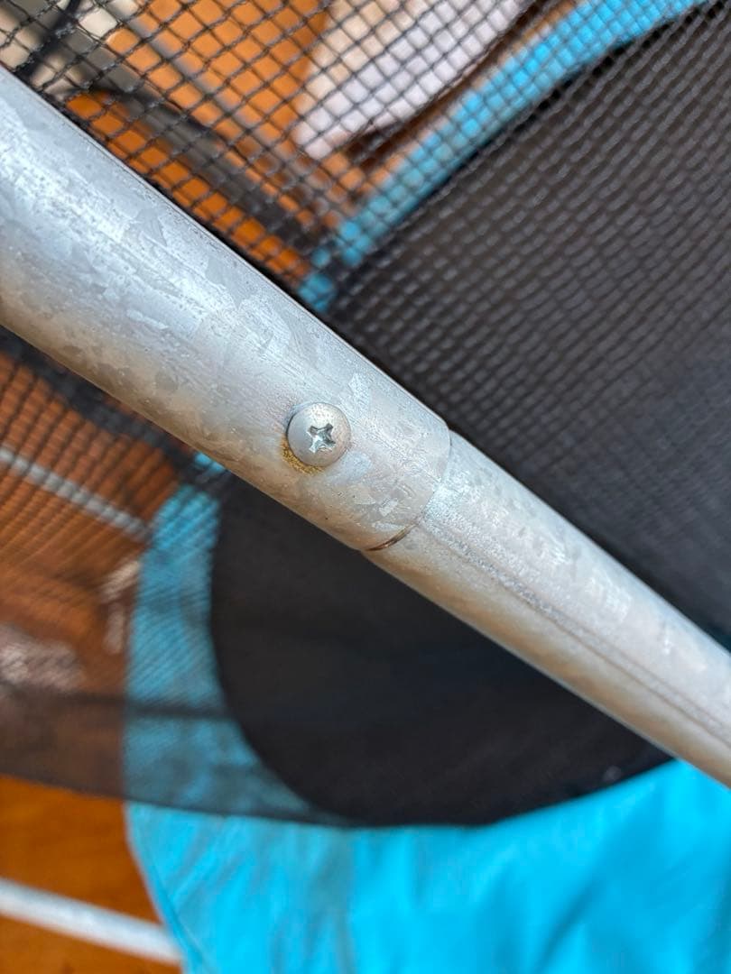 トランポリン　室内