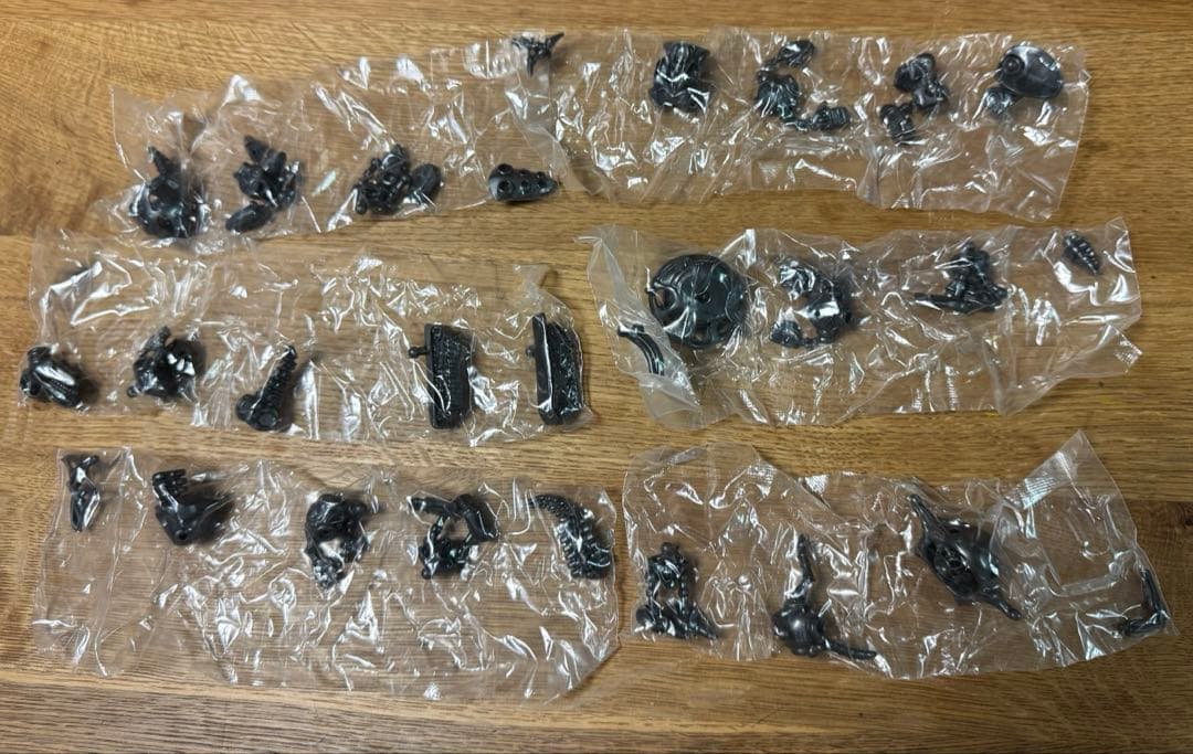 ウルトラボーン ガシャポンエディション　全12種