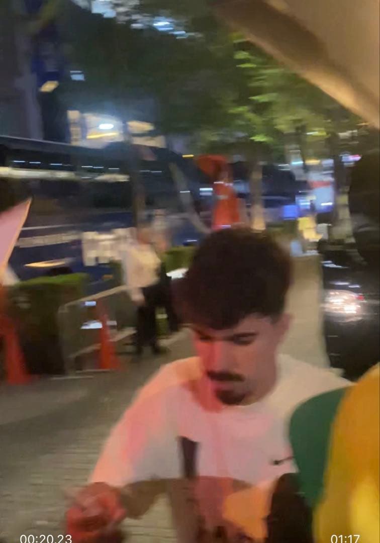 PSG ユニフォーム　新品　サイン入り