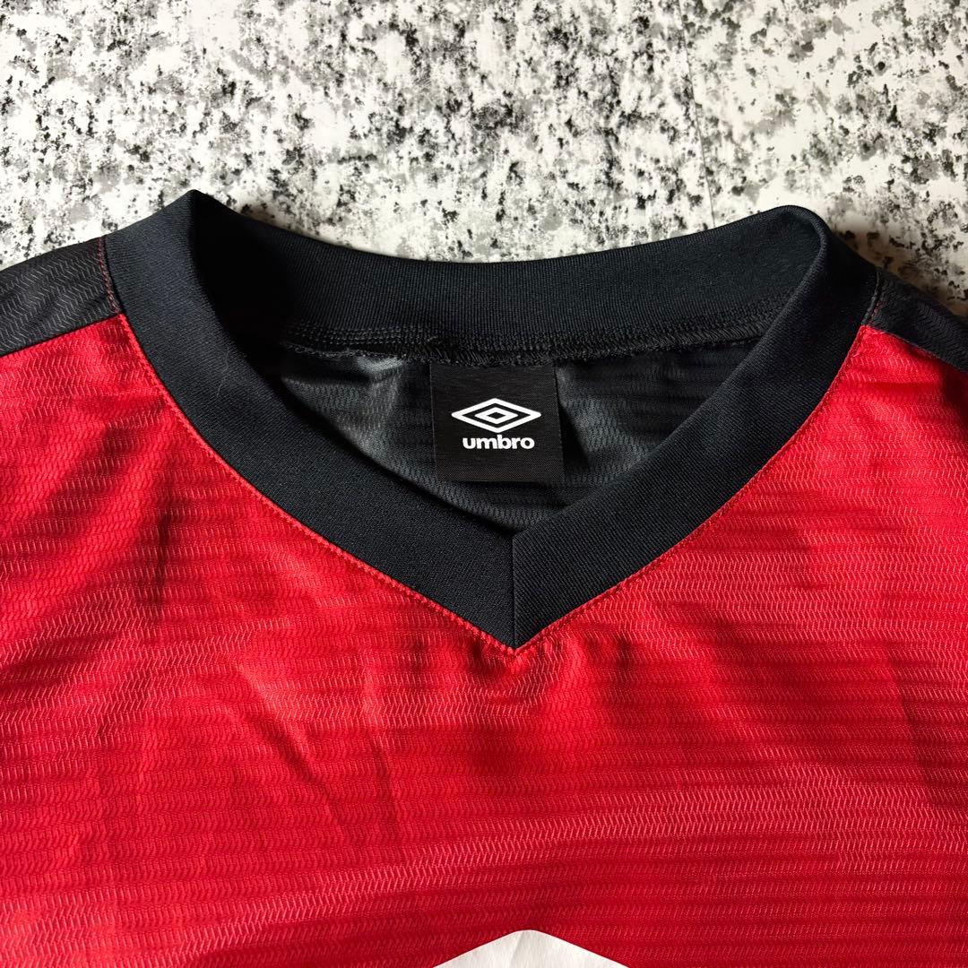 セットアップ　umbro アンブロ　ナイロンピステ　フットサル　上下セット