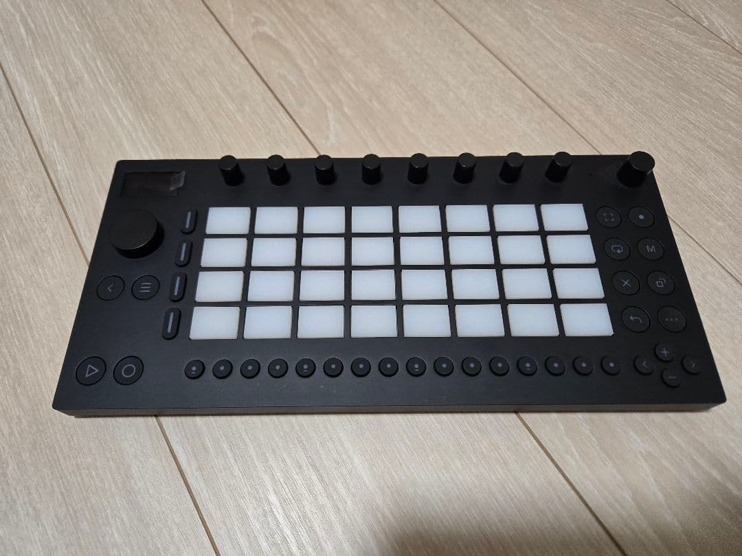 DJ機材 Ableton move