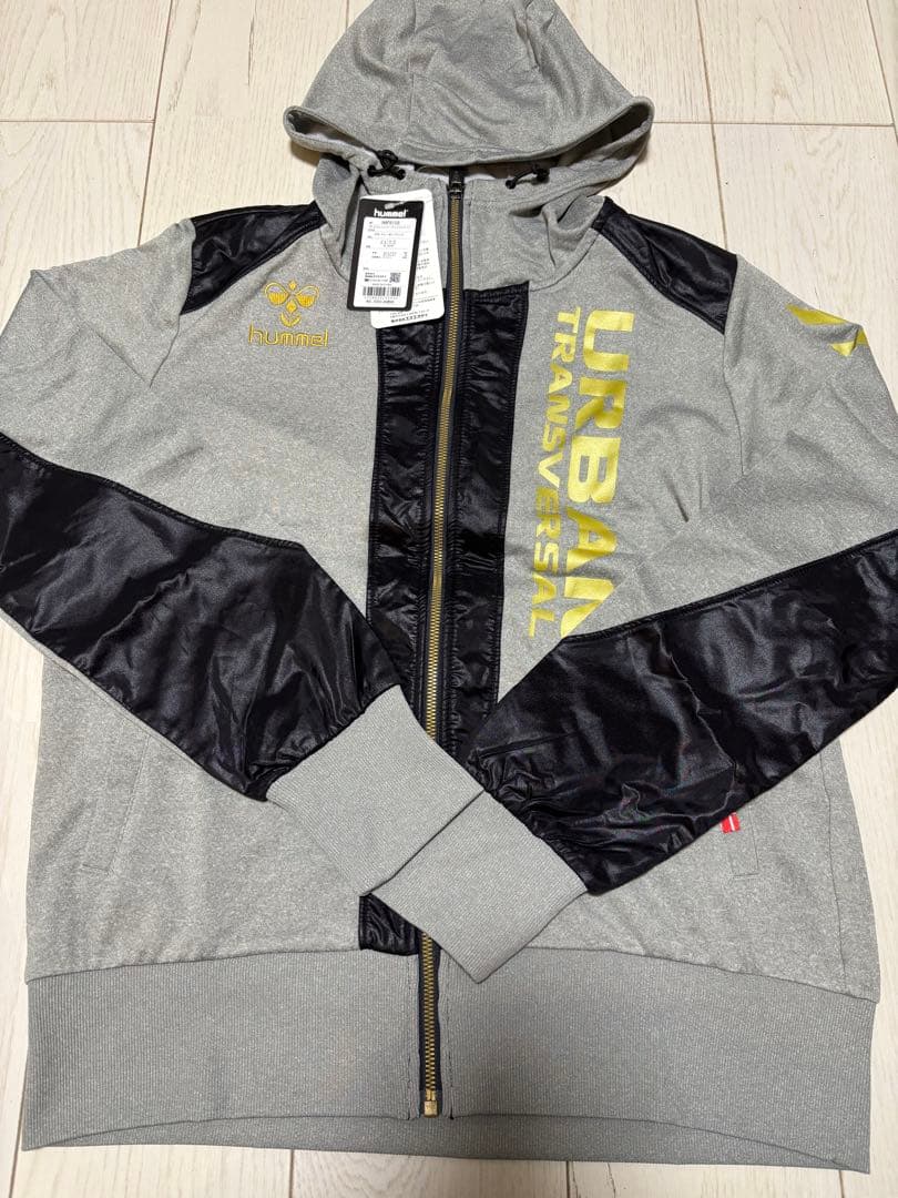 hummel グレー ジャージ セットアップ